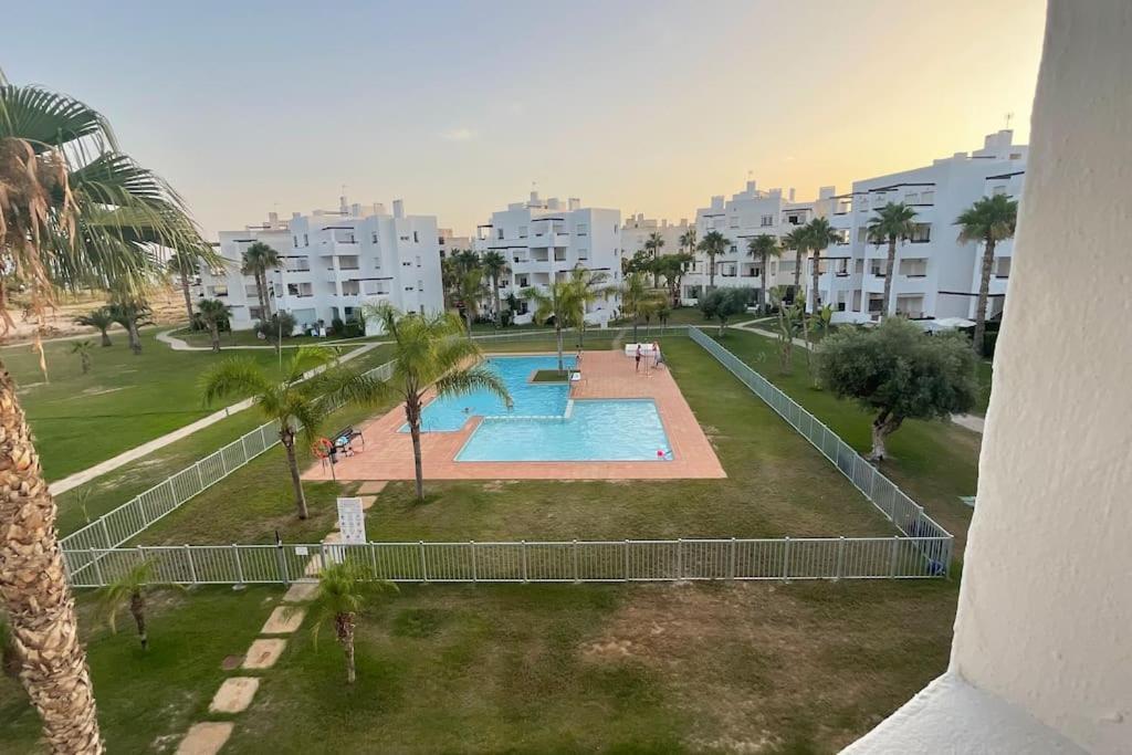 Apartamento En Resort De Golf トレ・パチェコ エクステリア 写真