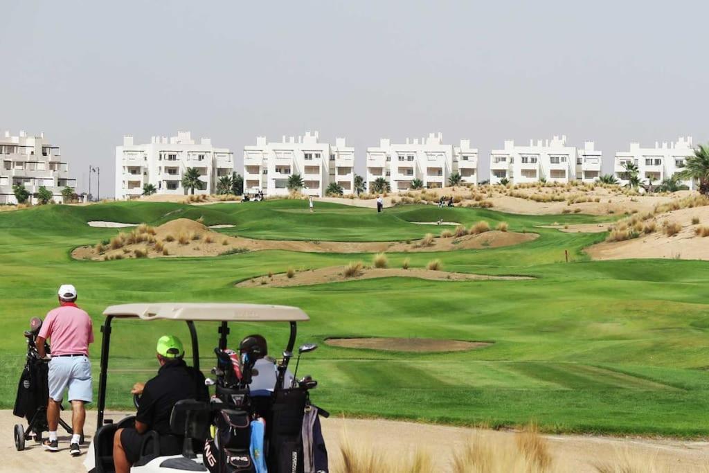 Apartamento En Resort De Golf トレ・パチェコ エクステリア 写真