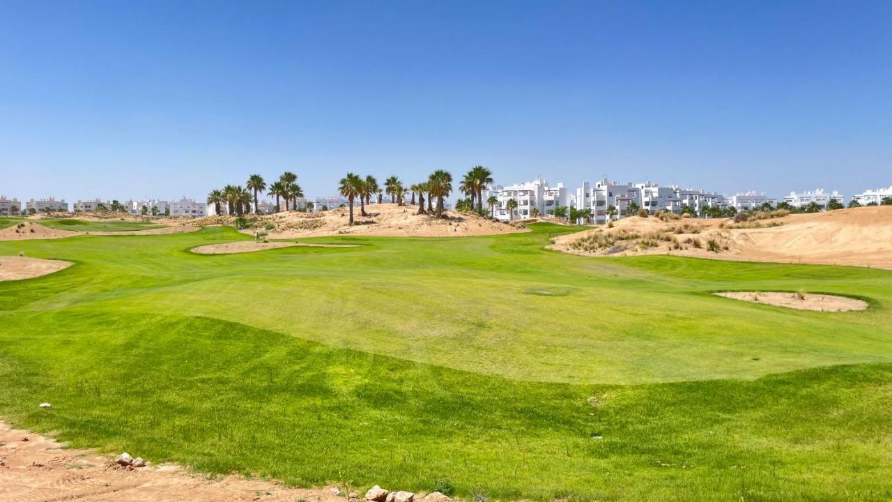 Apartamento En Resort De Golf トレ・パチェコ エクステリア 写真